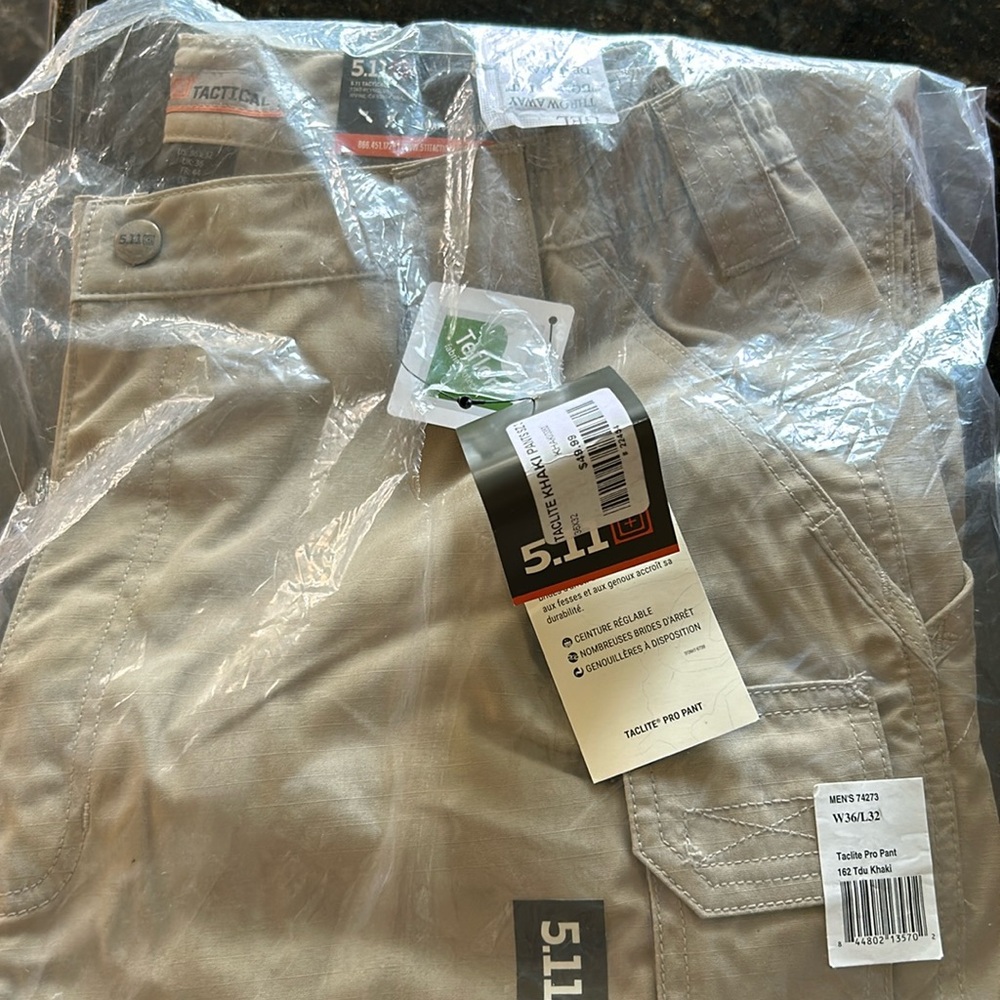 5.11 tactical 36x32 tactile khaki Pro Pants